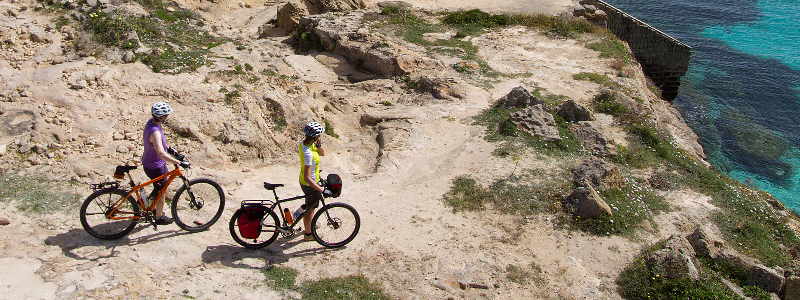 Radfahrer_auf_Sizilien