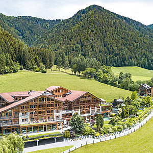 Luesnerhof Außenansicht