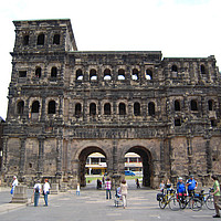 inselzeitreisen Saar-Hunsrück-Steig Porta Nigra