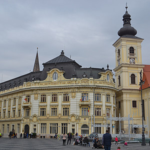 Sibiu, Rathaus und katholische Kirche