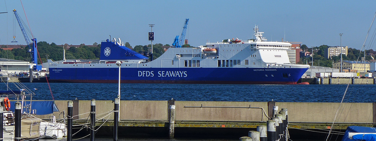 Fährschiff