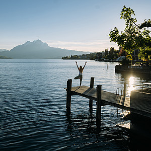 Luzern_Weggis_Yoga am Vierwaldstättersee2